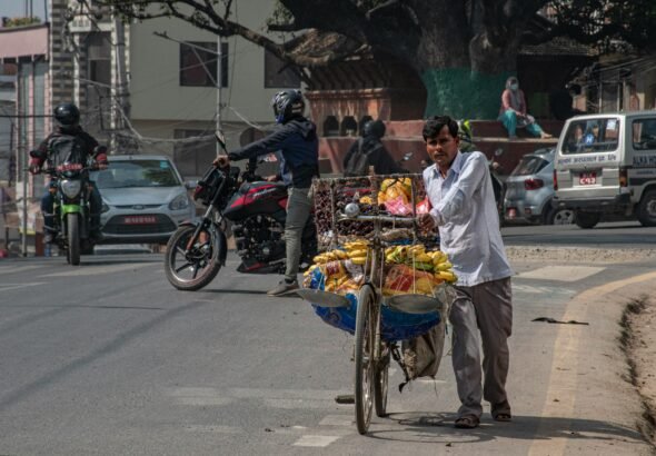 धूप, धूल और मेल- फीमेल....